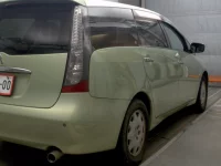 Mitsubishi GRANDIS лот № 17131 оценка 3.5  с аукциона в Японии 3