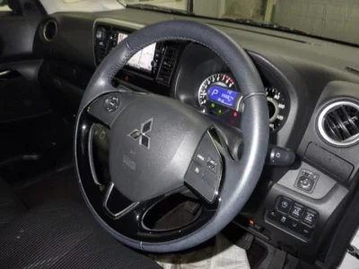 Mitsubishi eK X Space