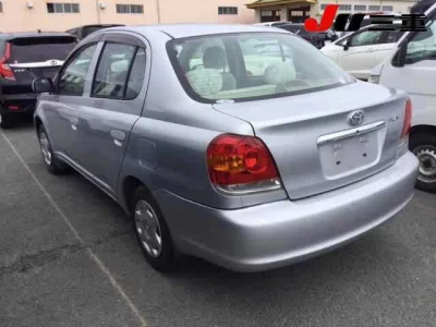 Toyota PLATZ  с аукциона в Японии