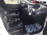 Toyota Prius лот № 3518 оценка 5  с аукциона в Японии 3