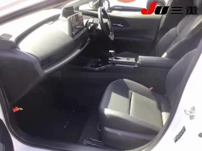 Toyota Prius  с аукциона в Японии