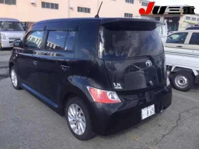 Toyota BB  с аукциона в Японии