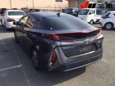 Toyota PRIUS PHV