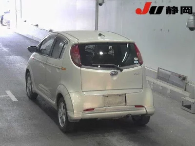 Subaru R2