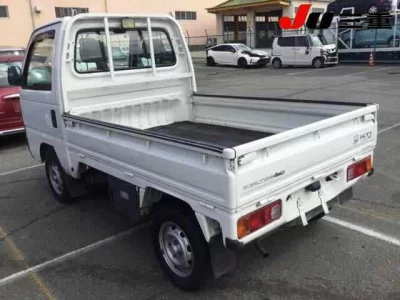 Honda ACTY TRUCK  с аукциона в Японии