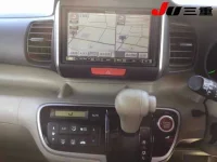 Honda N BOX лот № 8028 оценка R  с аукциона в Японии 10