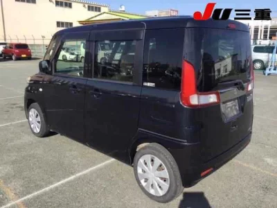 Suzuki Spacia