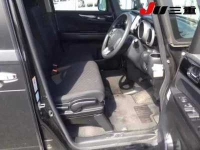 Honda N BOX  с аукциона в Японии