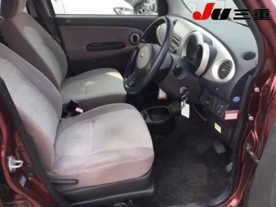 Daihatsu MIRA  с аукциона в Японии