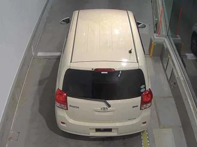 Toyota PORTE  с аукциона в Японии