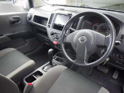 Nissan AD