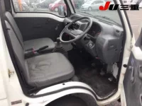 Subaru SAMBAR лот № 41 оценка 4  с аукциона в Японии 3