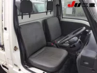 Subaru SAMBAR лот № 41 оценка 4  с аукциона в Японии 4