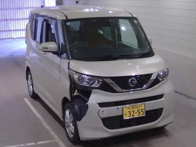 Nissan ROOX