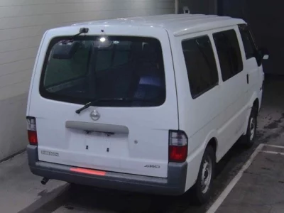 Nissan VANETTE VAN