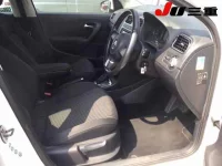 Volkswagen Polo лот № 152 оценка 4  с аукциона в Японии 3