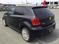 Volkswagen Polo лот № 2105 оценка R  с аукциона в Японии 1