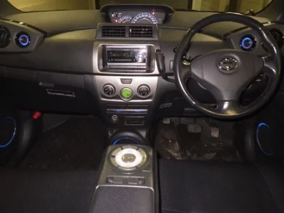 Toyota BB  с аукциона в Японии