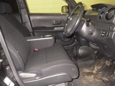 Toyota BB  с аукциона в Японии