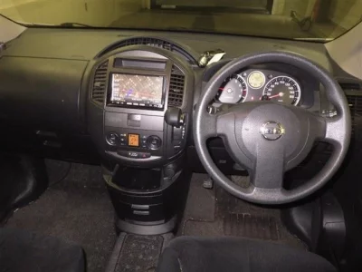 Nissan LAFESTA  с аукциона в Японии