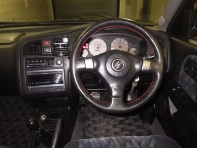 Nissan PRIMERA  с аукциона в Японии