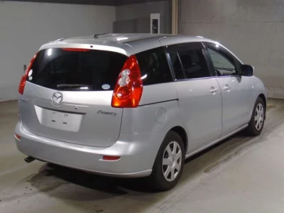 Mazda PREMACY  с аукциона в Японии