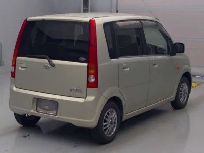 Daihatsu MOVE  с аукциона в Японии