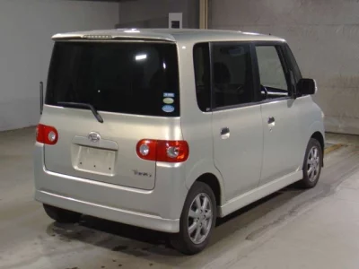 Daihatsu TANTO  с аукциона в Японии
