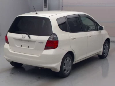 Honda FIT  с аукциона в Японии