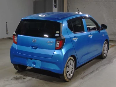 Daihatsu MIRA E S  с аукциона в Японии
