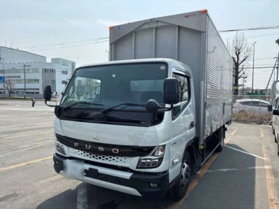 Mitsubishi Fuso Canter