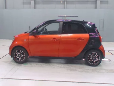 Smart FORFOUR  с аукциона в Японии