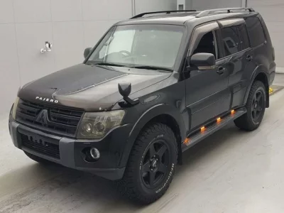 Mitsubishi PAJERO  с аукциона в Японии