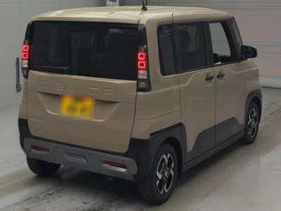 Mitsubishi Delica Mini