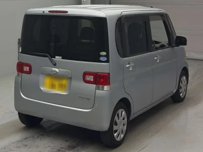 Daihatsu TANTO  с аукциона в Японии