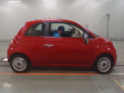 Fiat 500  с аукциона в Японии