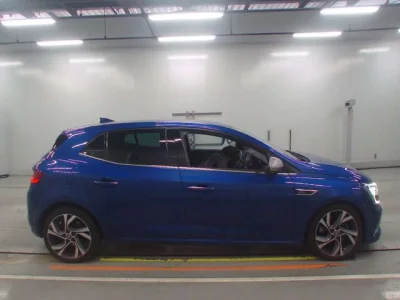 Renault MEGANE  с аукциона в Японии