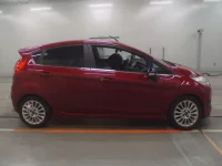 Ford FIESTA лот № 38117 оценка 3.5  с аукциона в Японии 2