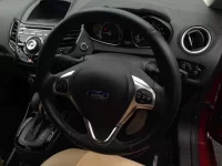 Ford FIESTA лот № 38117 оценка 3.5  с аукциона в Японии 6