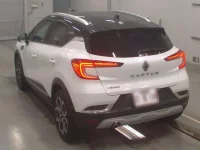 Renault Captur лот № 38012 оценка 4.5  с аукциона в Японии 5