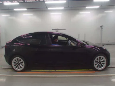 Tesla MODEL3
