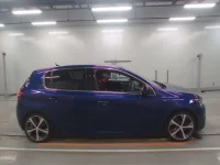Peugeot 308 лот № 38337 оценка 4.5  с аукциона в Японии 2