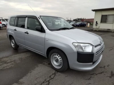 Toyota SUCCEED
