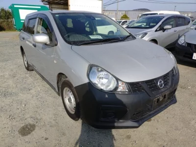 Nissan AD