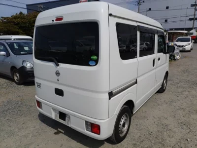 Nissan NV100 CLIPPER
