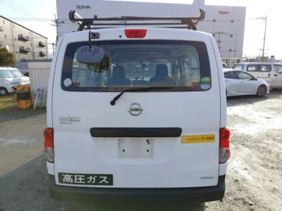 Nissan NV200