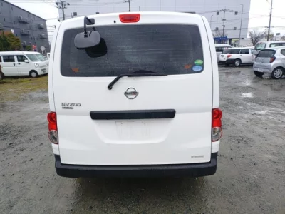 Nissan NV200