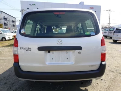 Mazda Familia S-Wagon