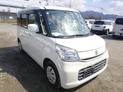 Suzuki Spacia