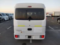 Mitsubishi MINICAB VAN лот № 10527 оценка 3.5  с аукциона в Японии 3